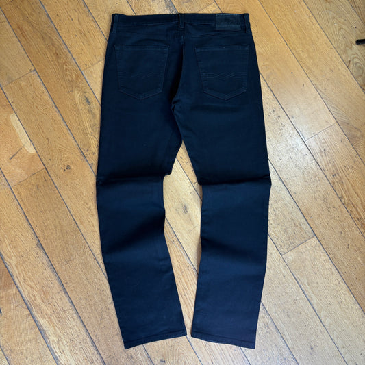 Vintage Levis Straight Black Denim Jeans - 36