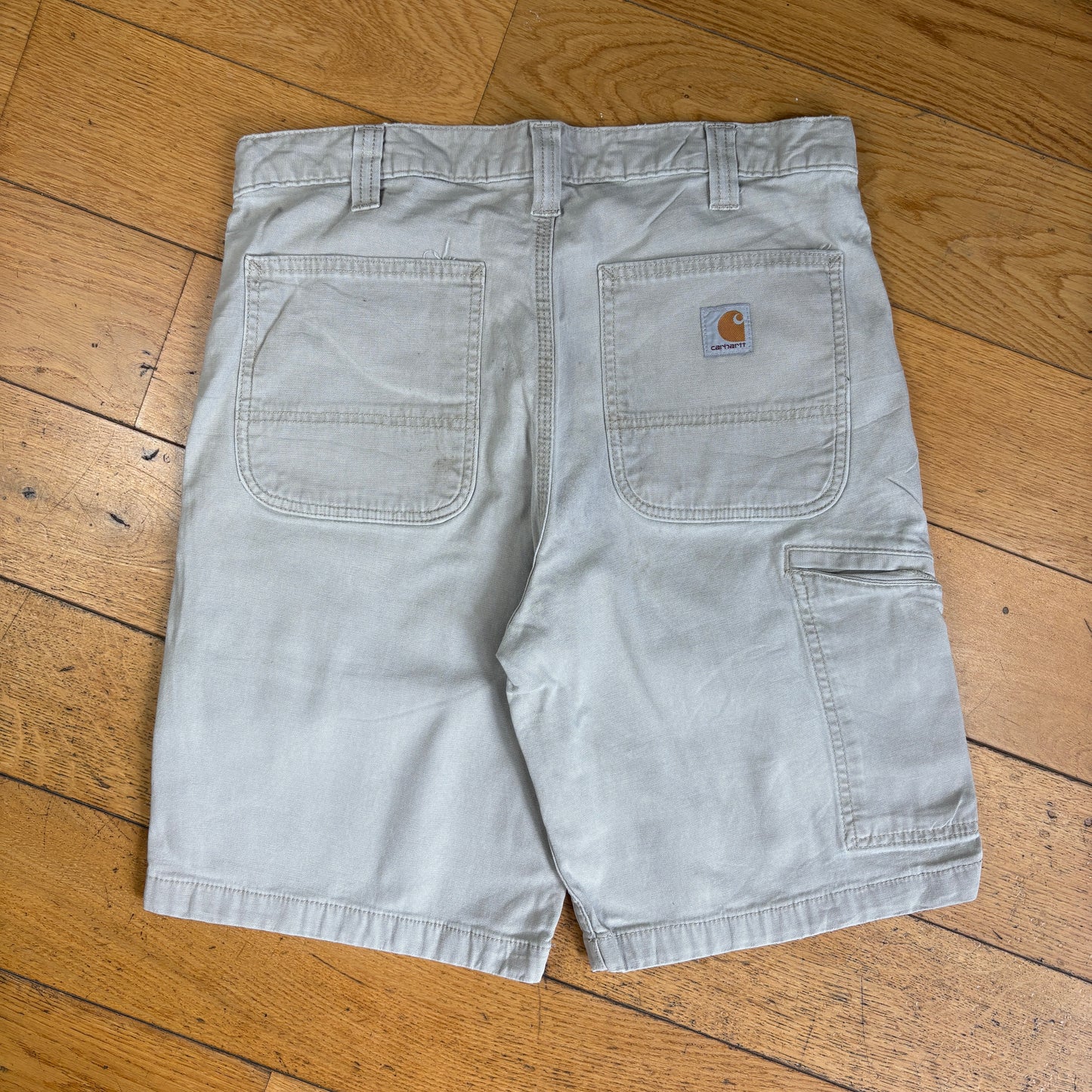 Vintage Carhartt Cream Workwear Baggy Carpenter Shorts - 32