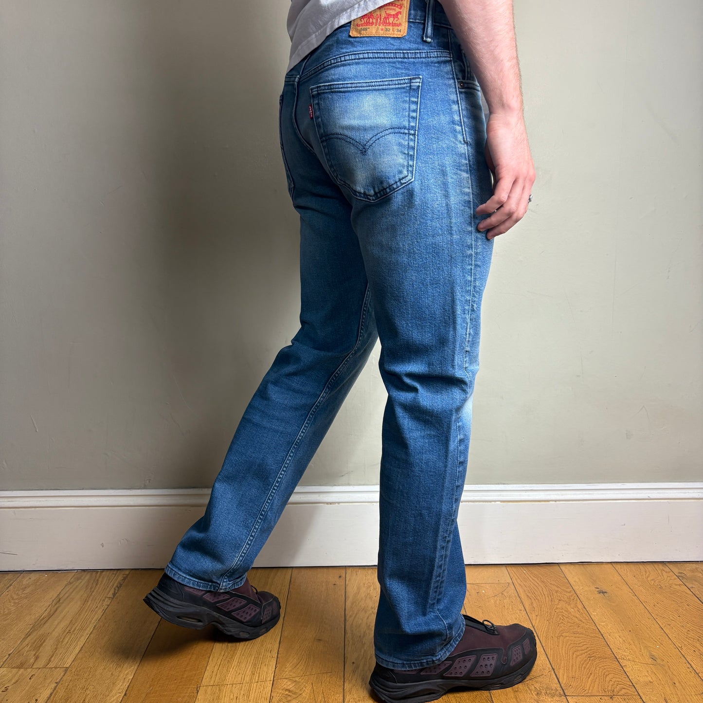 Vintage Levis 569 Straight Blue Denim Jeans - 32R