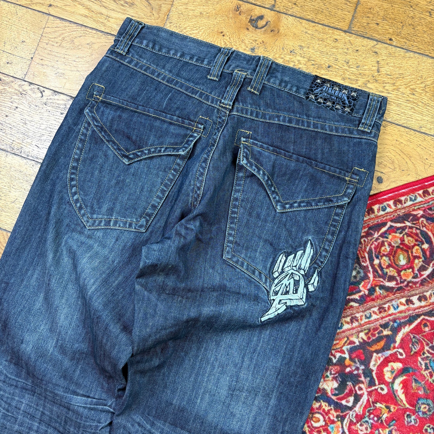 Vintage Miskeen Blue Embroidered Y2K Hip Hop Baggy Jeans - 36