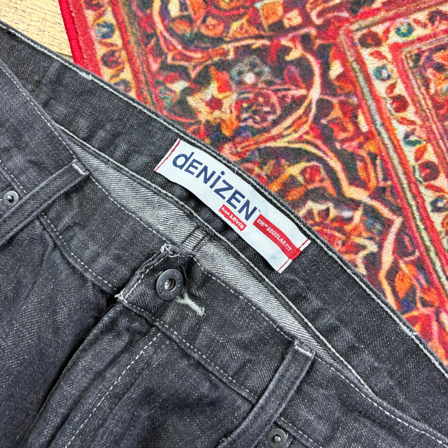 Vintage Levis Denizen Washed Black Baggy Jeans - 38