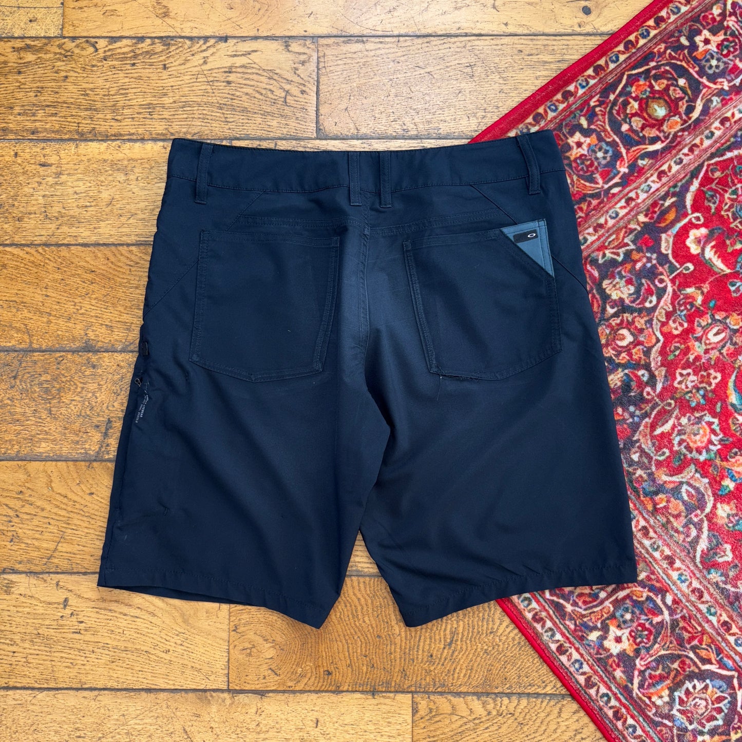 Vintage Oakley Navy Straight Fit Shorts - 34