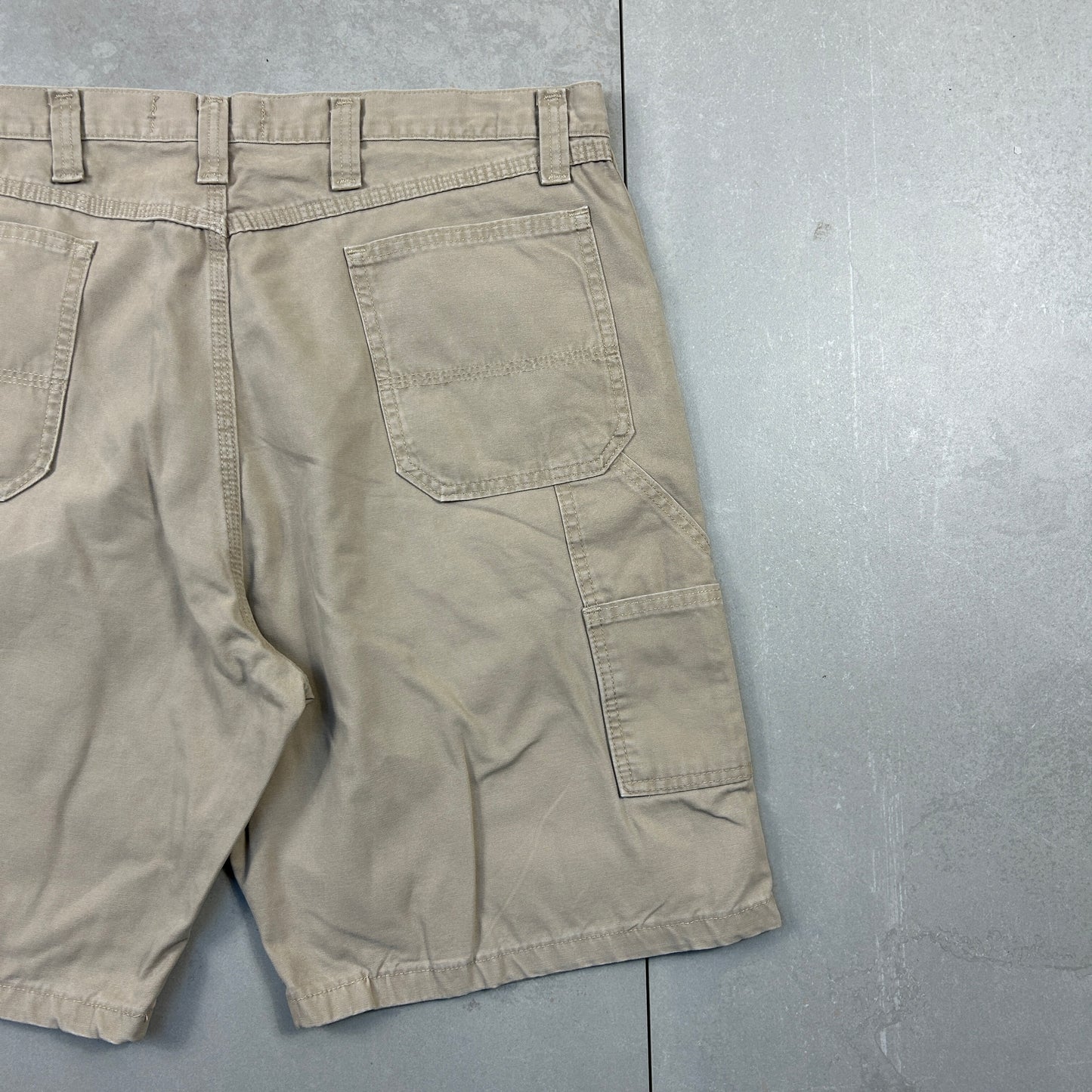 Vintage Wrangler Cream Workwear Carpenter Baggy Shorts - 40