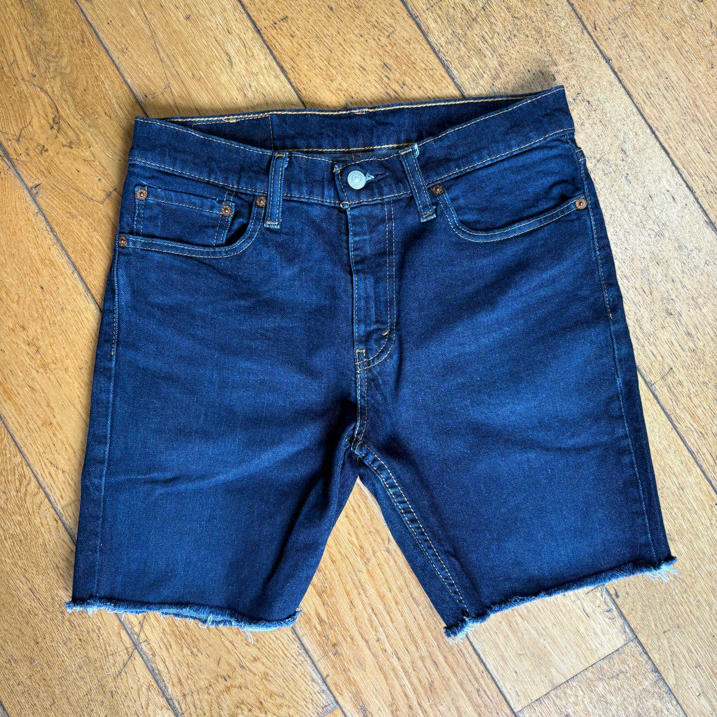 Vintage Levis 511 Slim Dark Blue Denim Shorts - 31