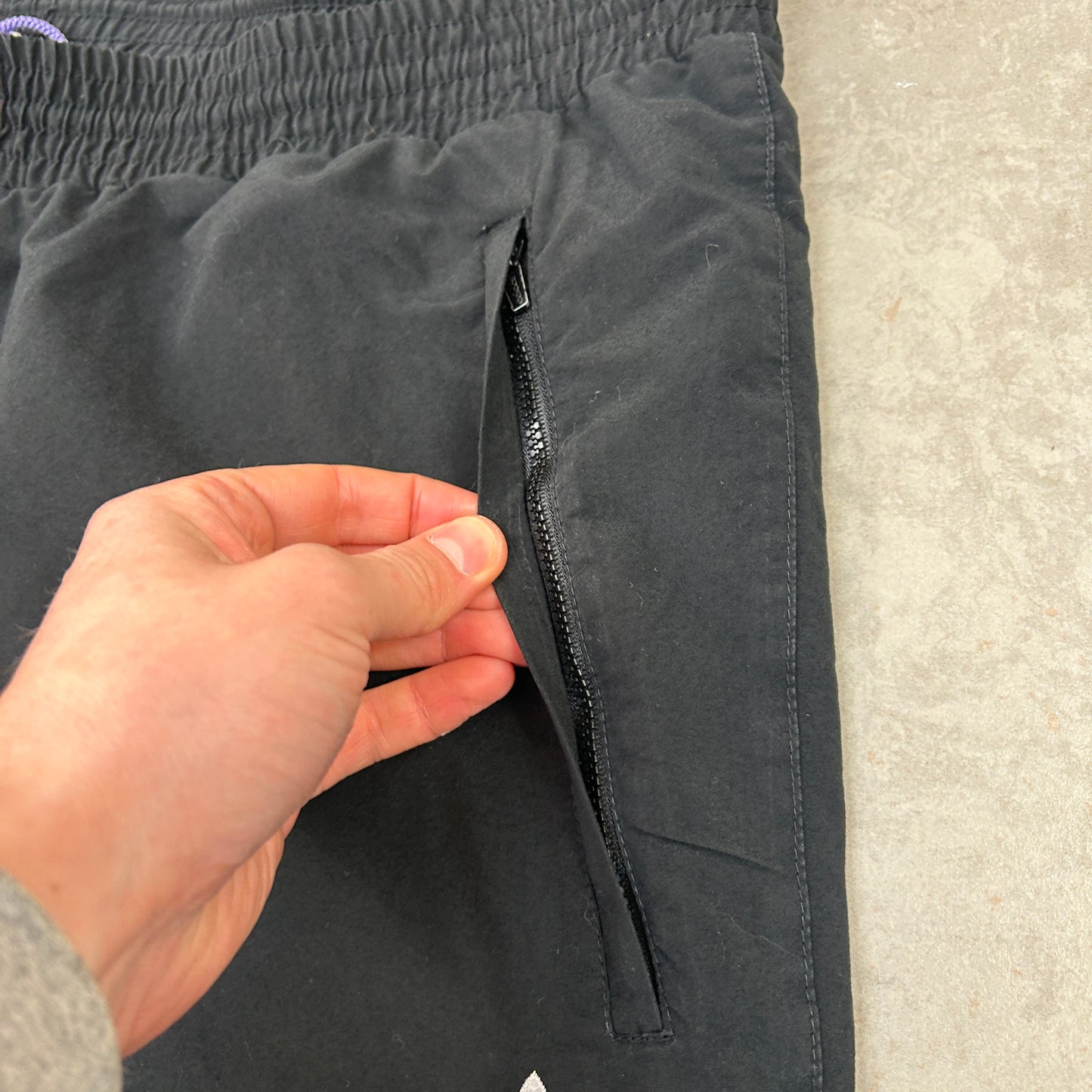 Vintage Adidas Black Baggy Tracksuit Sweatpants Track Pants Bottoms - L