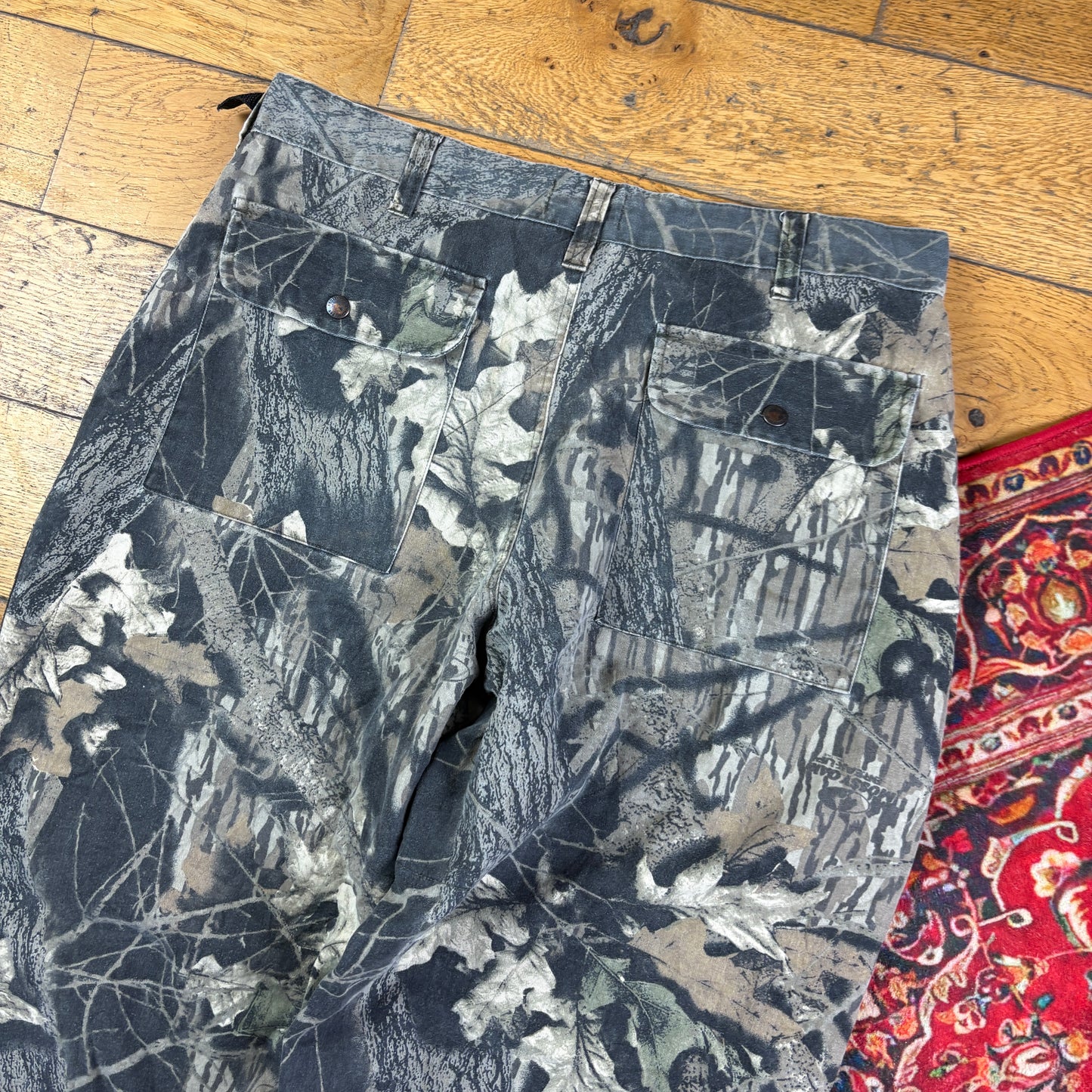 Vintage Real Tree Camo Green Hunting Workwear Trousers - 36