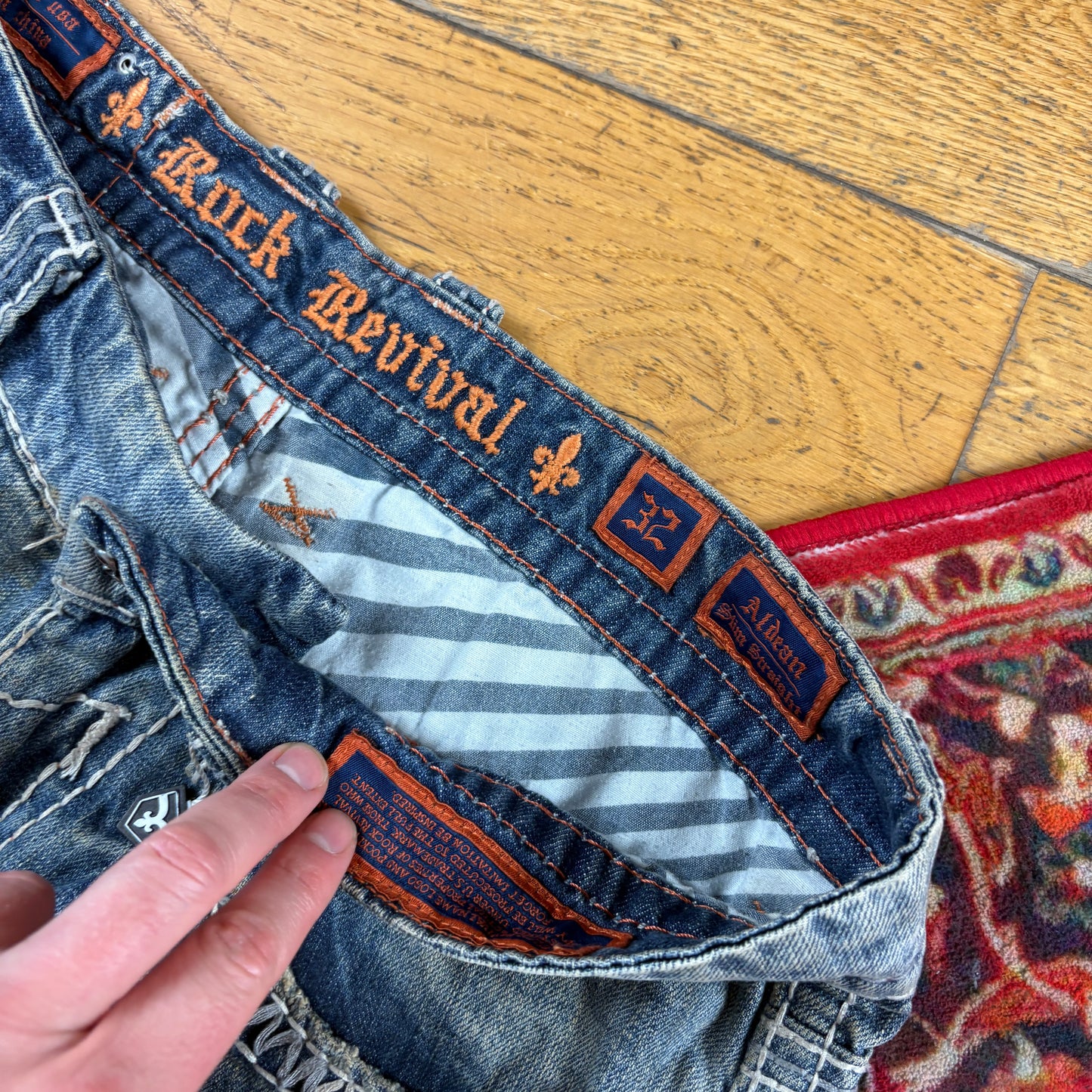 Vintage Rock Revival Blue Embroidered Y2K Hip Hop Straight Jeans - 36