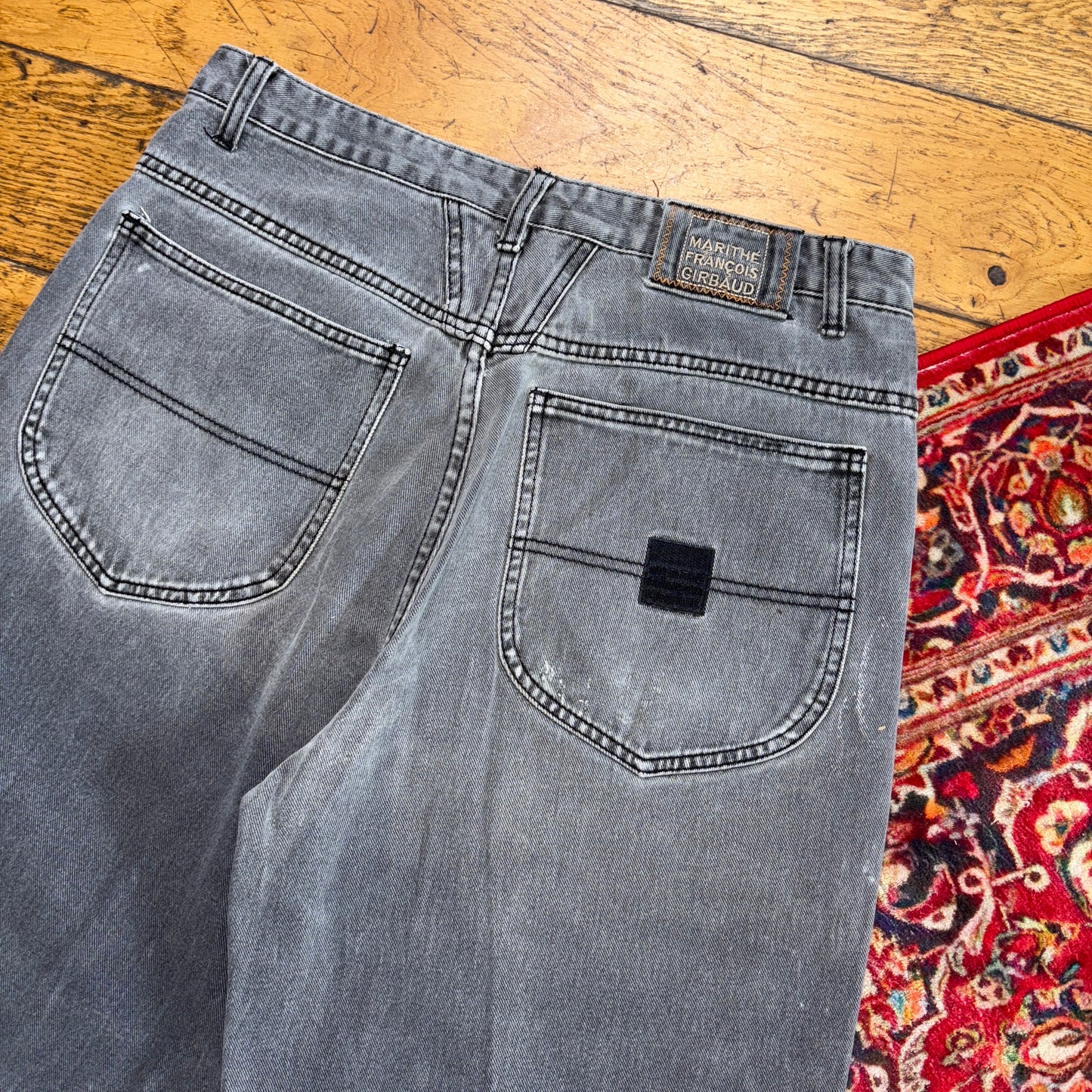 Vintage Marithe Francois Girbaud Embroidered Hip Hop Grey Baggy Shorts Jorts -34