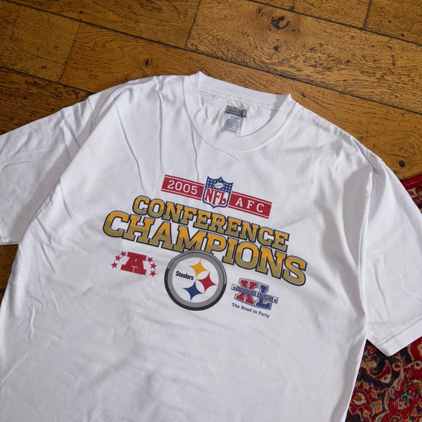 Vintage Reebok 05 NFL Steelers White Graphic T-Shirt - L