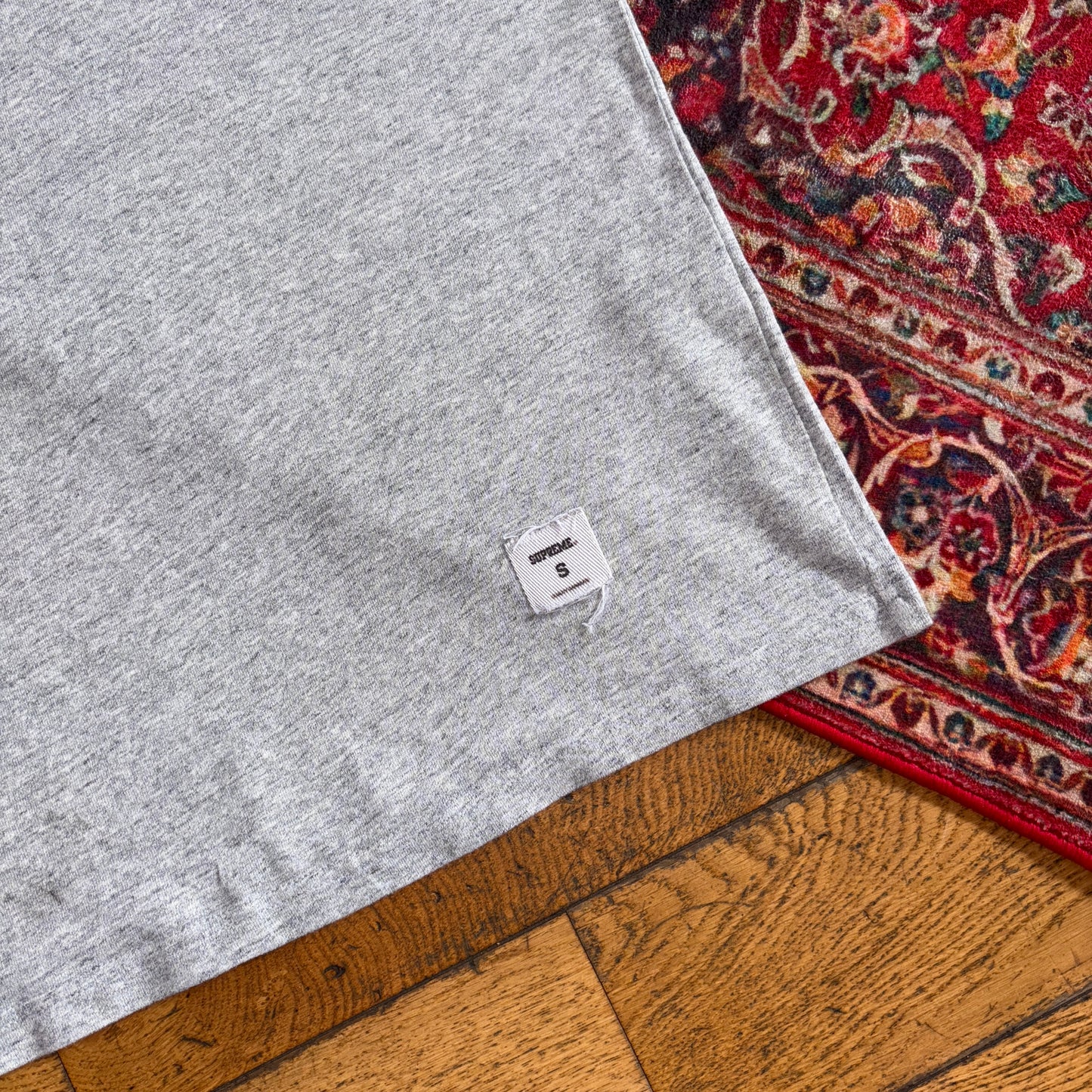 Vintage Supreme Grey Graphic T-Shirt - S