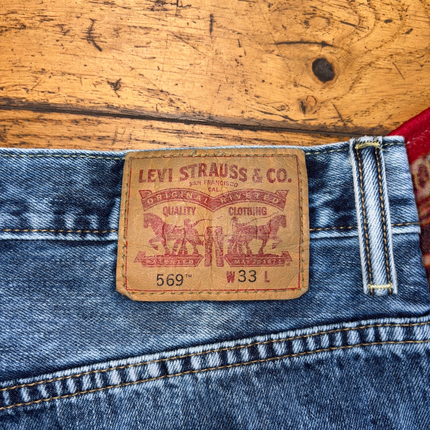 Vintage Levis 569 Blue Baggy Denim Shorts - 33