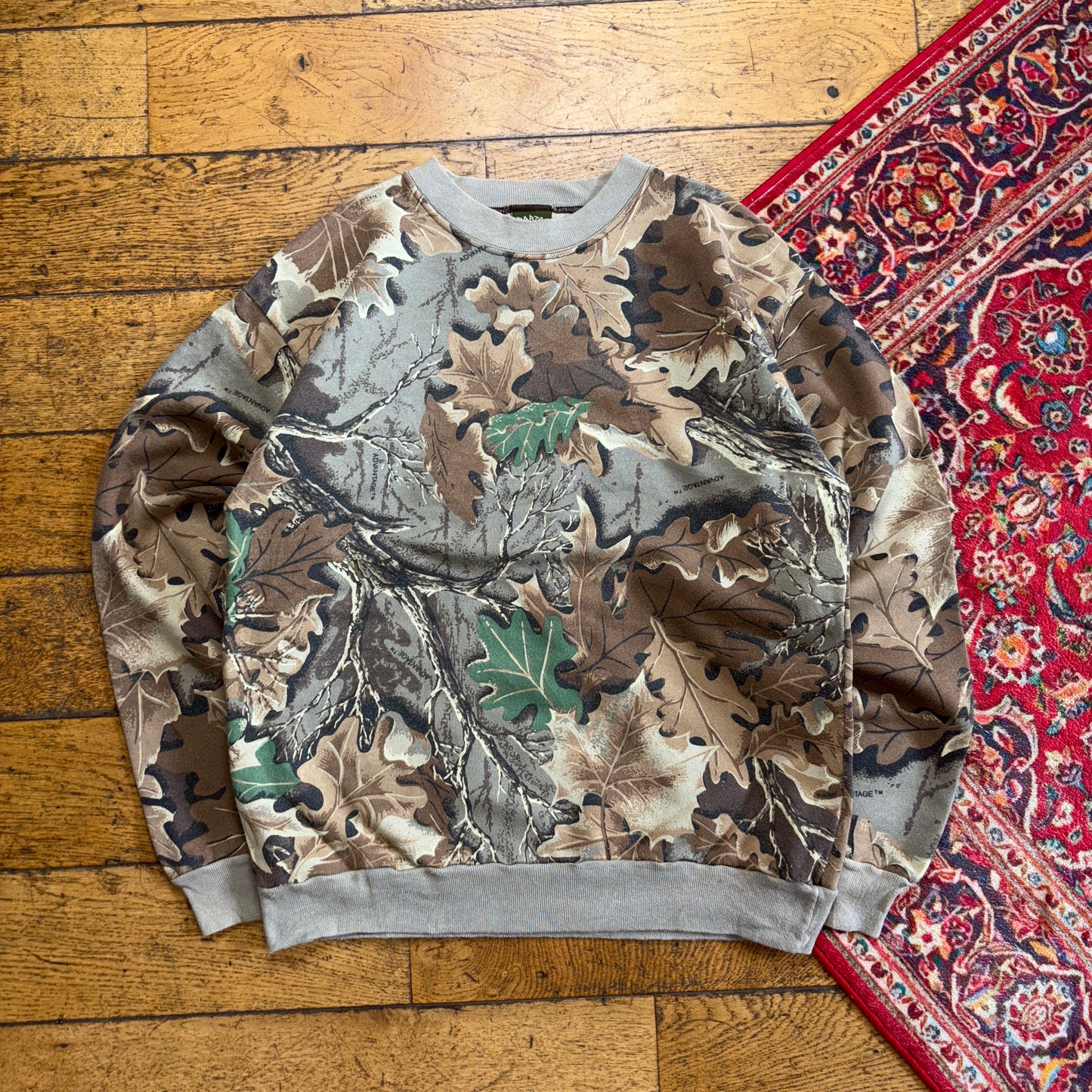 Vintage Realtree Camo Green Sweatshirt - S