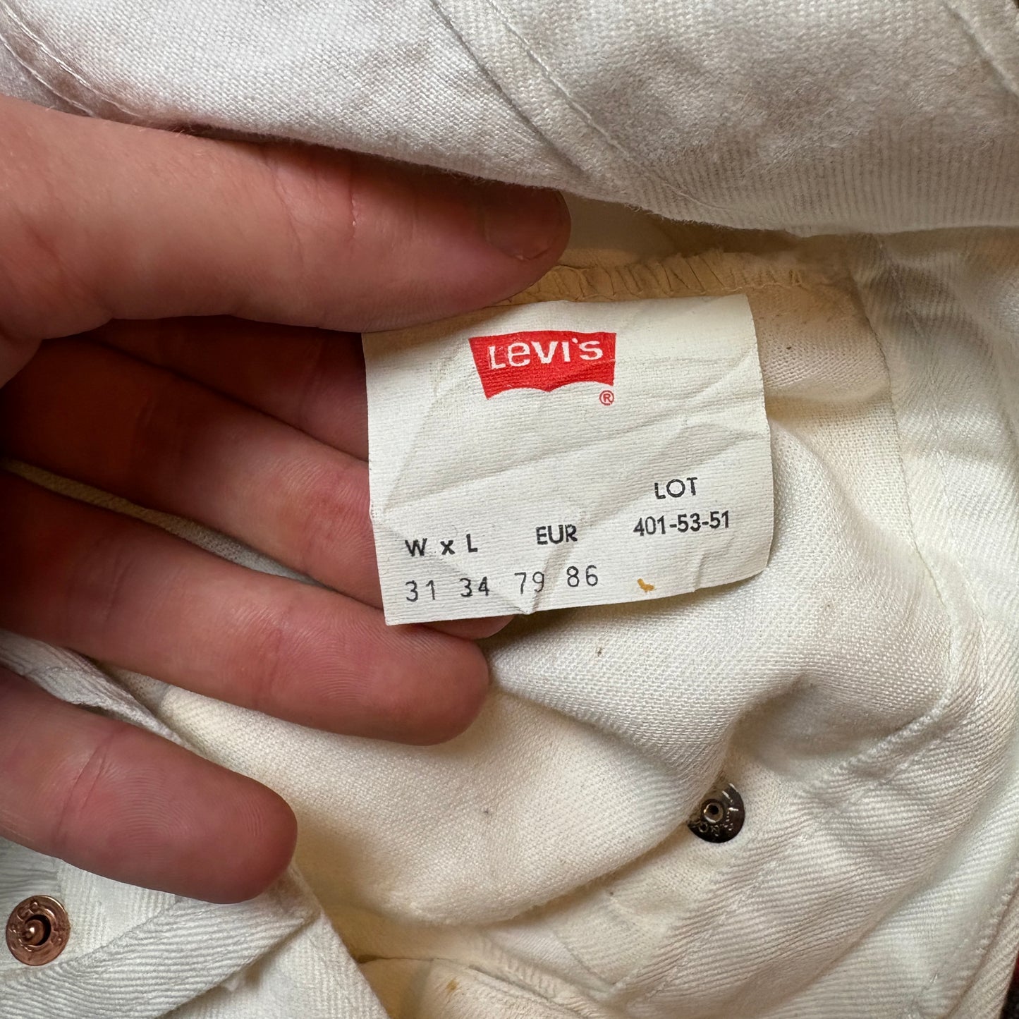 Vintage Levis 401 High Waisted Straight White Denim Jeans - 31L