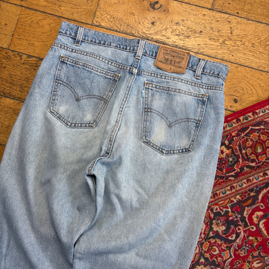 Vintage Levis Baggy Blue Denim Jeans - 36S
