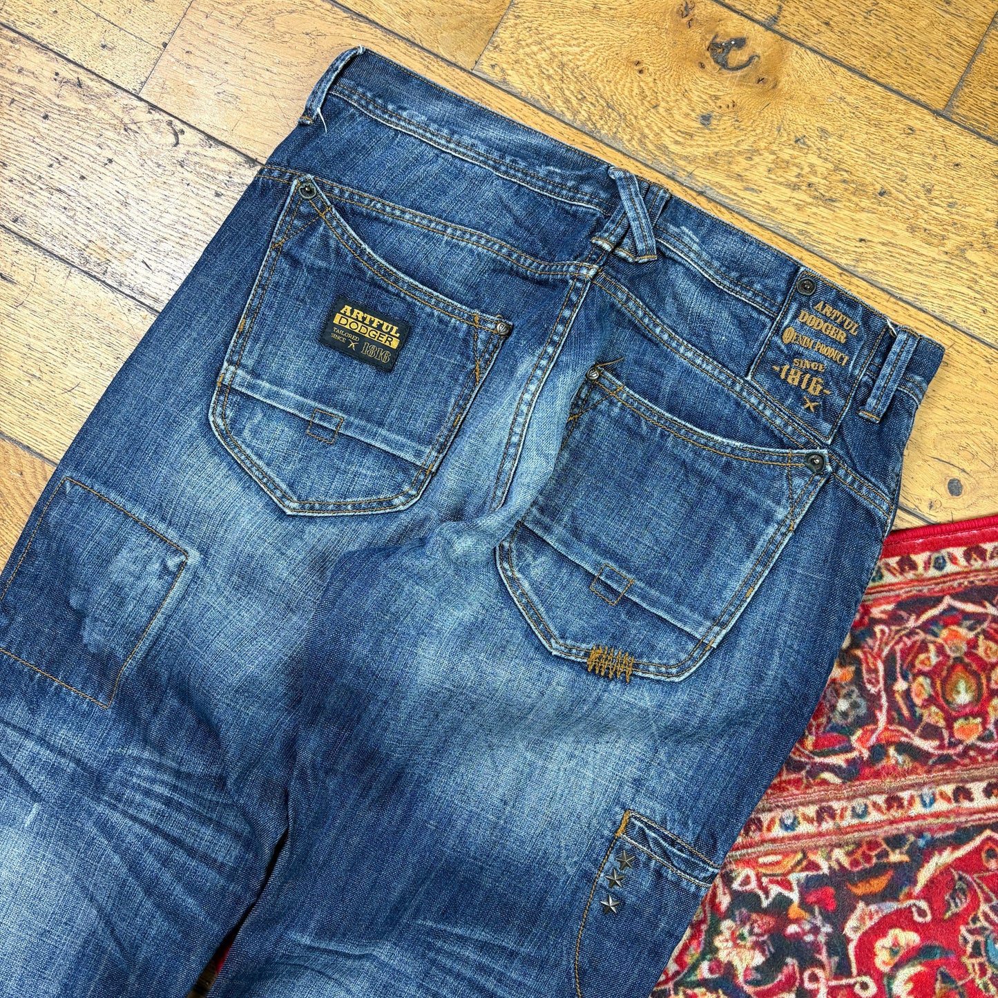 Vintage Artful Dodger Blue Embroidered Y2K Hip Hop Baggy Jeans - 36