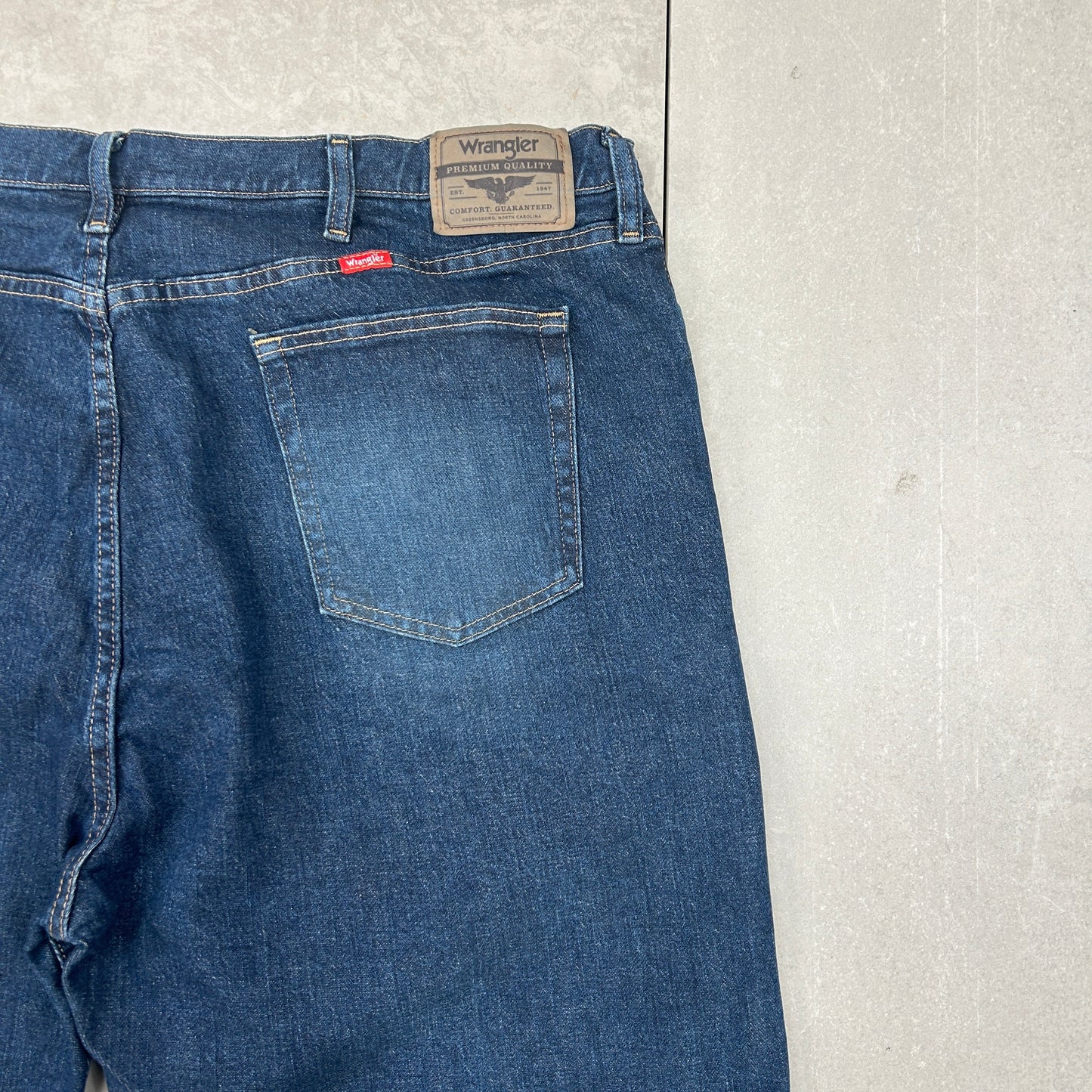 Vintage Wrangler Dark Blue Denim Carpenter Baggy Shorts - 42