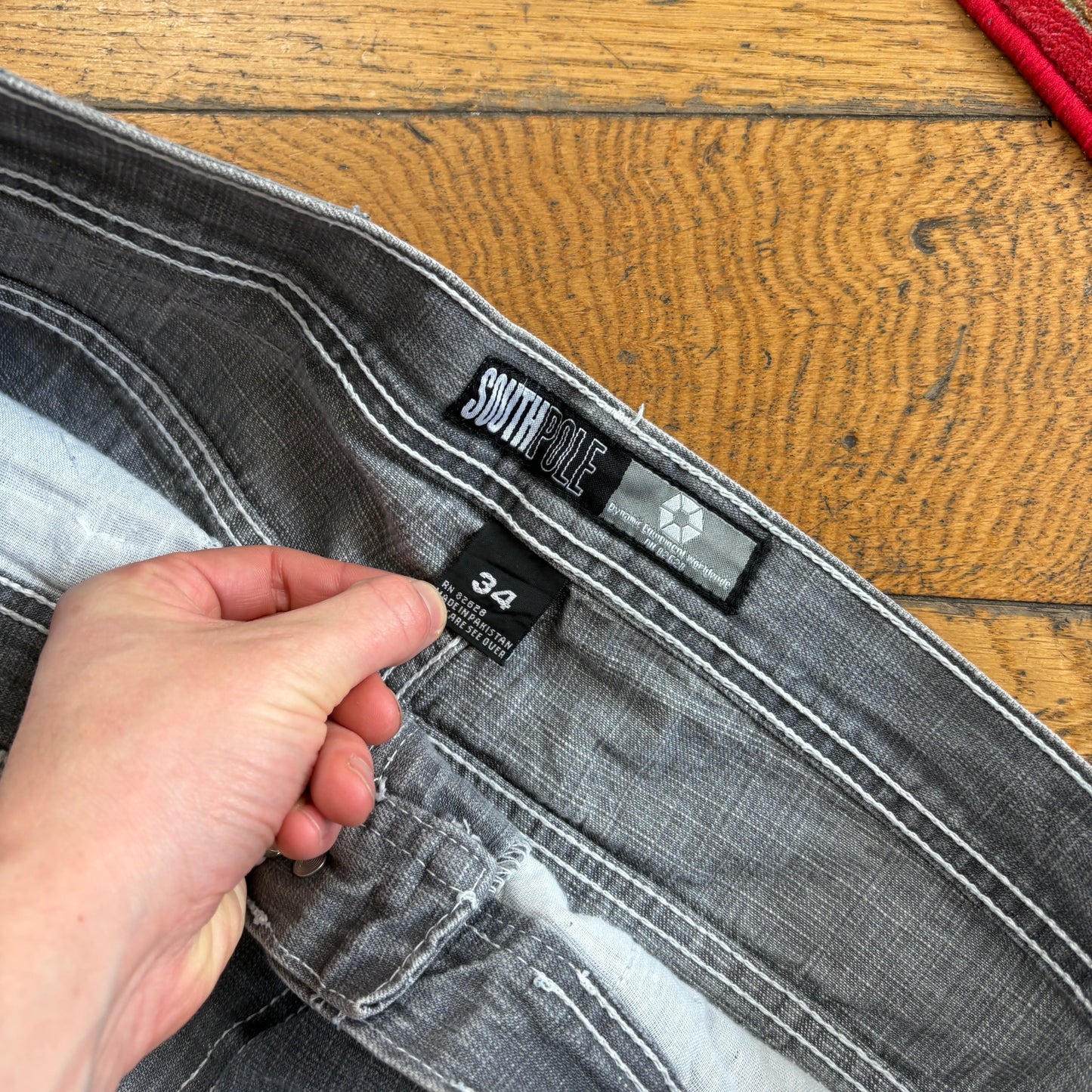 Vintage Southpole Grey Embroidered Y2K Hip Hop Baggy Jeans - 34