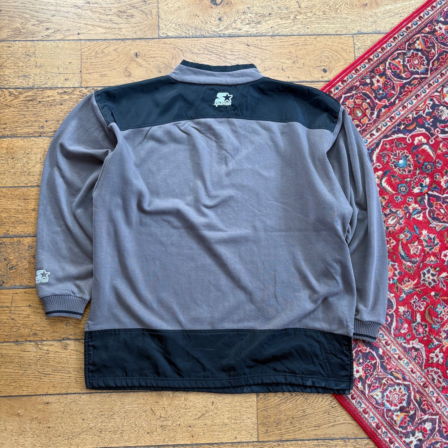 Vintage NBA Raptors Grey Embroidered Sweatshirt - 2XL