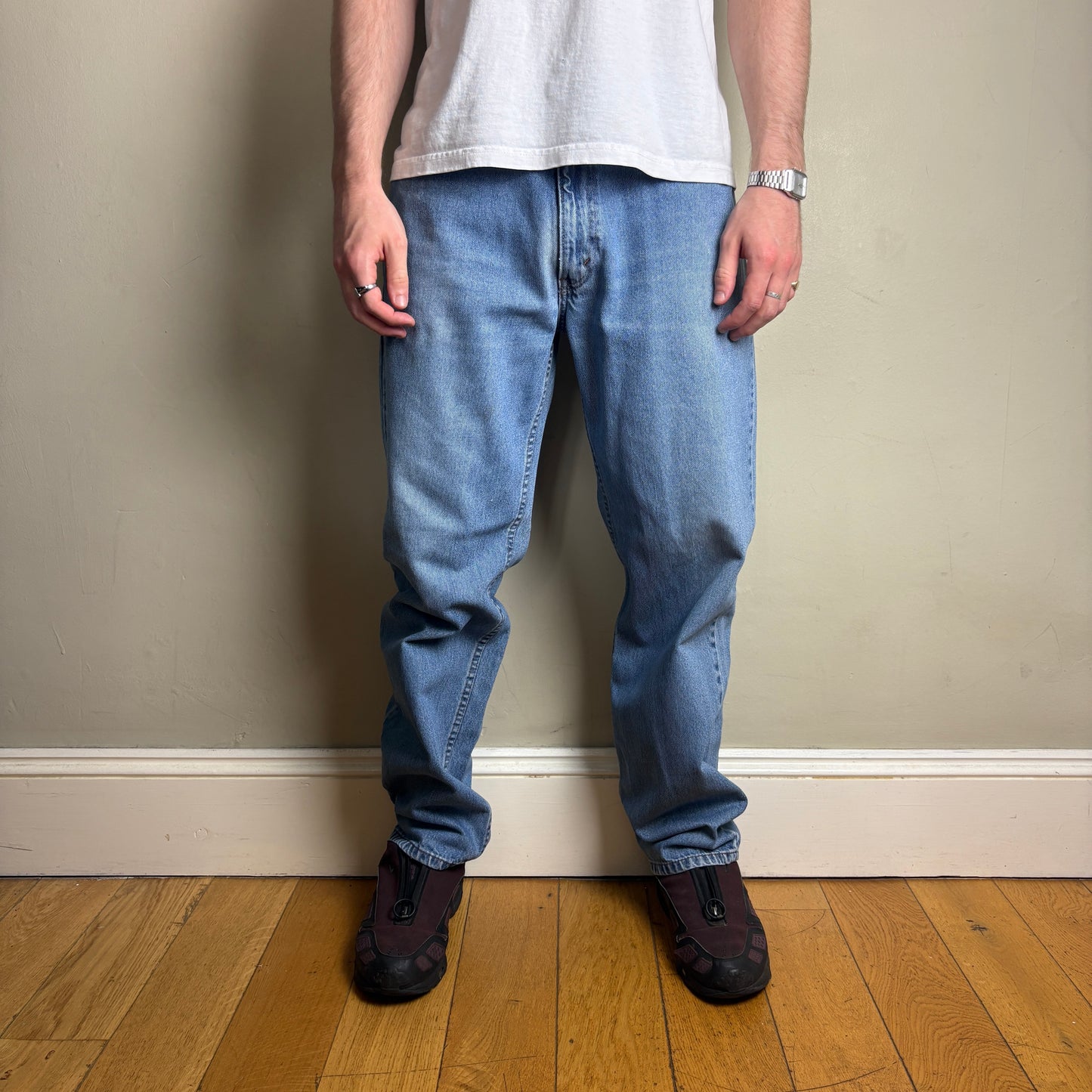 Vintage Levis 550 Baggy Blue Denim Jeans - 36L