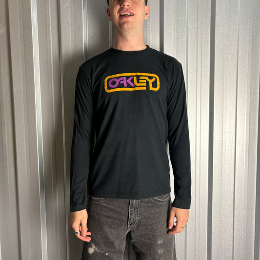 Vintage Oakley Black Long Sleeve Y2K Graphic T-Shirt - M