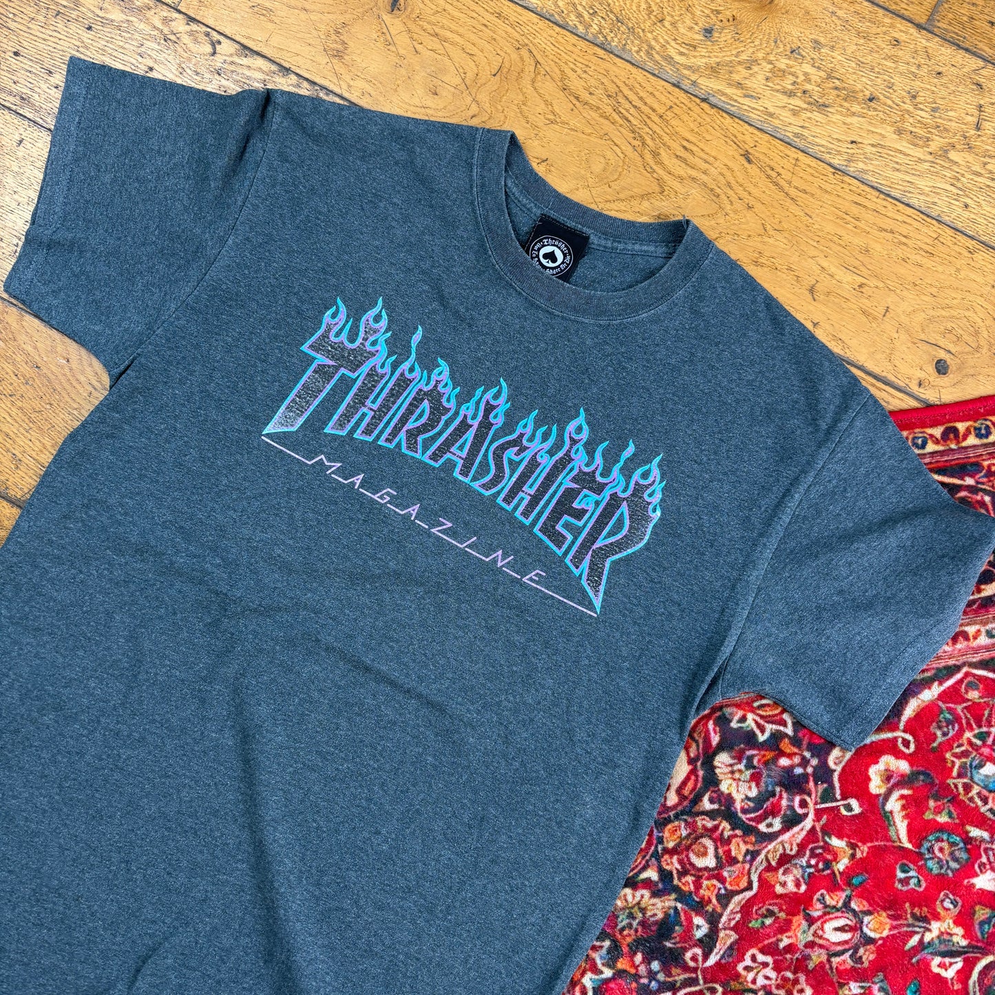 Vintage Thrasher Grey Flames Skate Graphic T-Shirt - XS