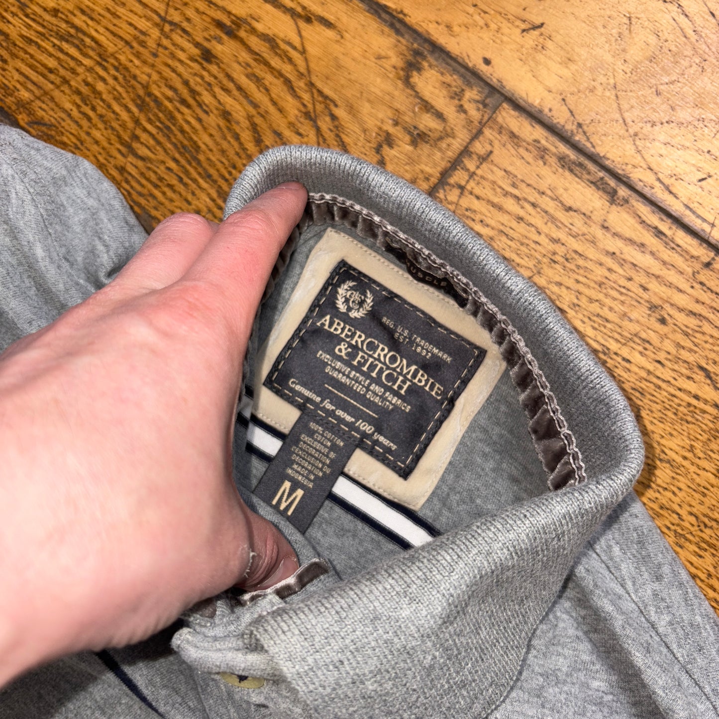 Vintage Abercrombie and Fitch Grey Rugby Polo Shirt - M