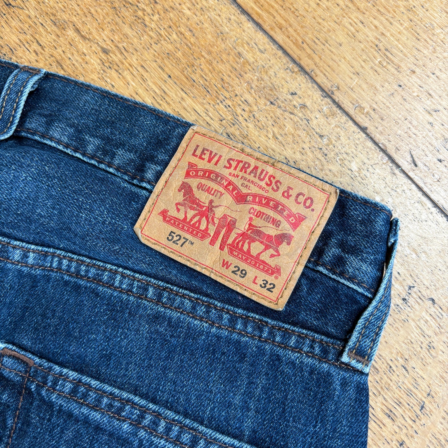 Vintage Levis 527 Bootcut Dark Blue Denim Jeans - 29