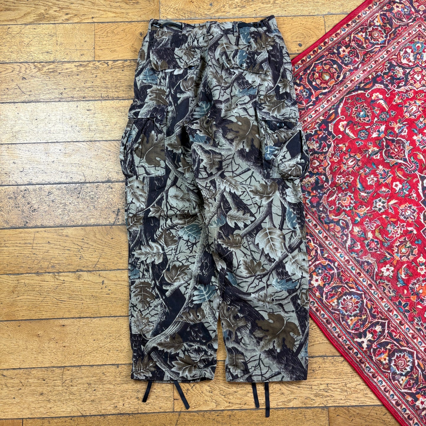 Vintage Real Tree Camo Green Hunting Workwear Trousers - 30
