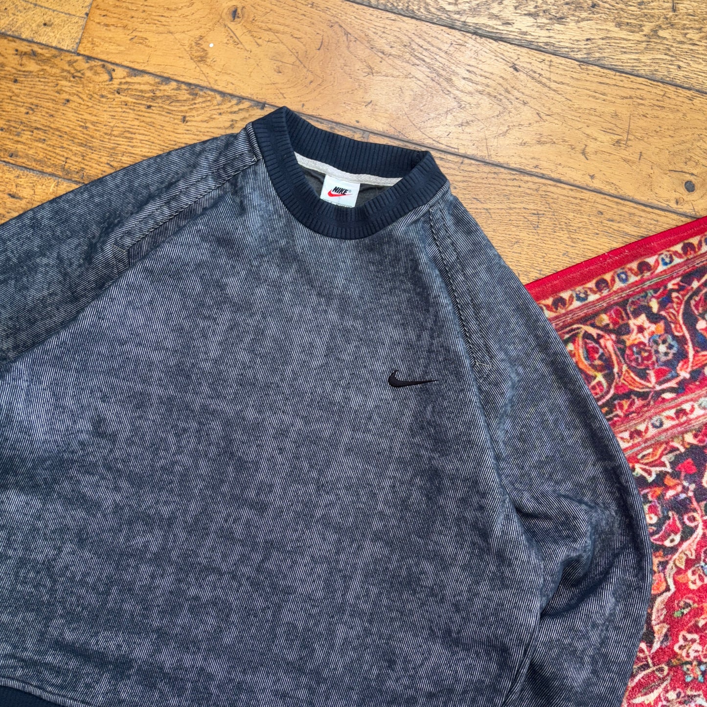 Vintage 90s Nike Black Swoosh Pinstripe Look Embroidered Boxy Sweatshirt -  S