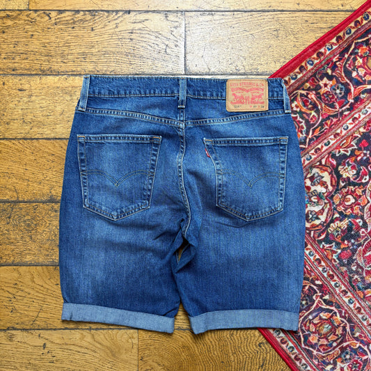 Vintage Levis 514 Slim Blue Denim Shorts - 32
