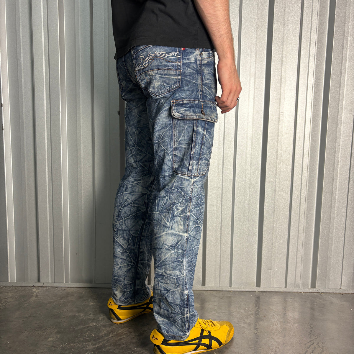 Embroidered Blue Acid Wash Grunge Japanese Denim Hip Hop Y2K Baggy Jeans - 34S