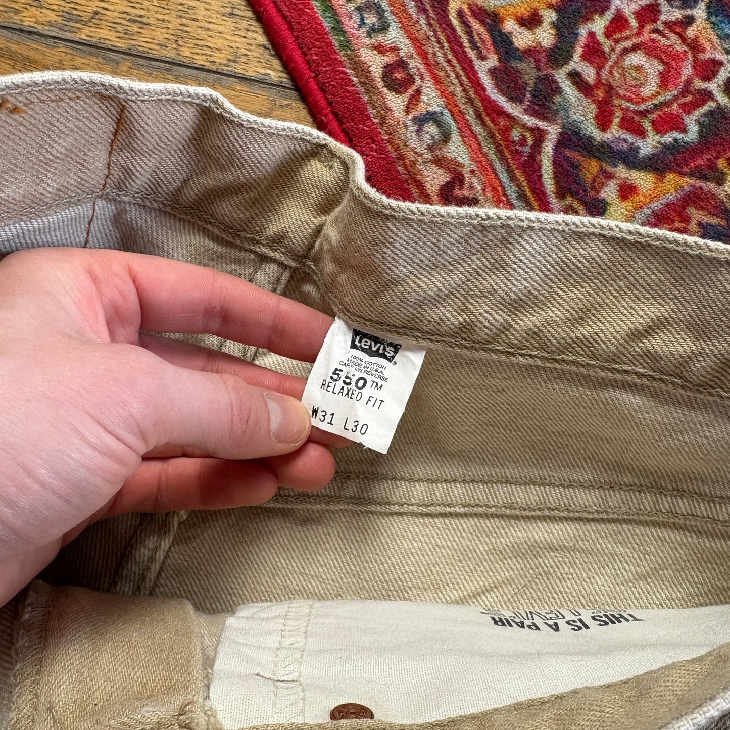 Vintage Levis 550 Relaxed Tapered Cream Denim Jeans - 31S