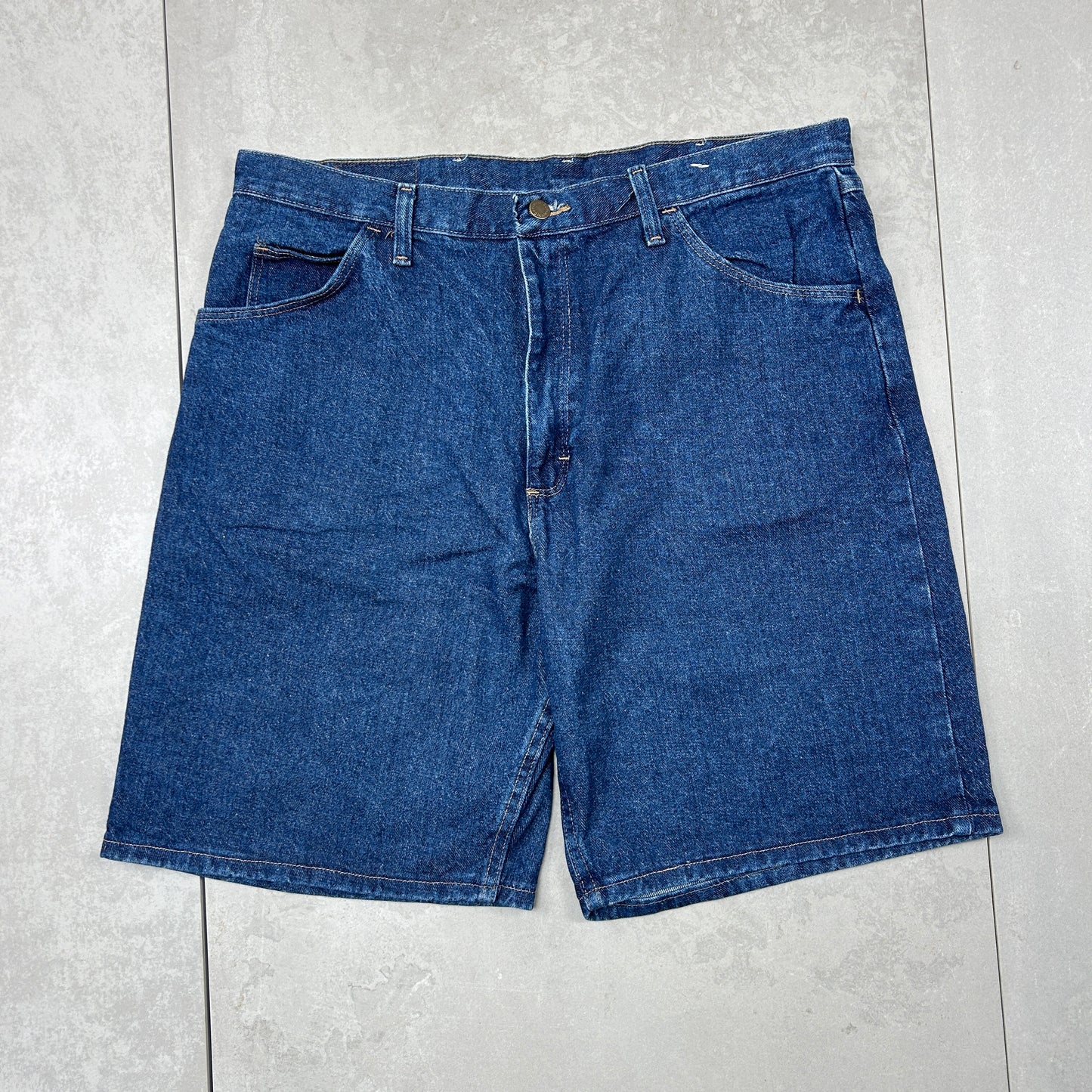 Vintage Wrangler Blue Denim Carpenter Baggy Shorts - 38
