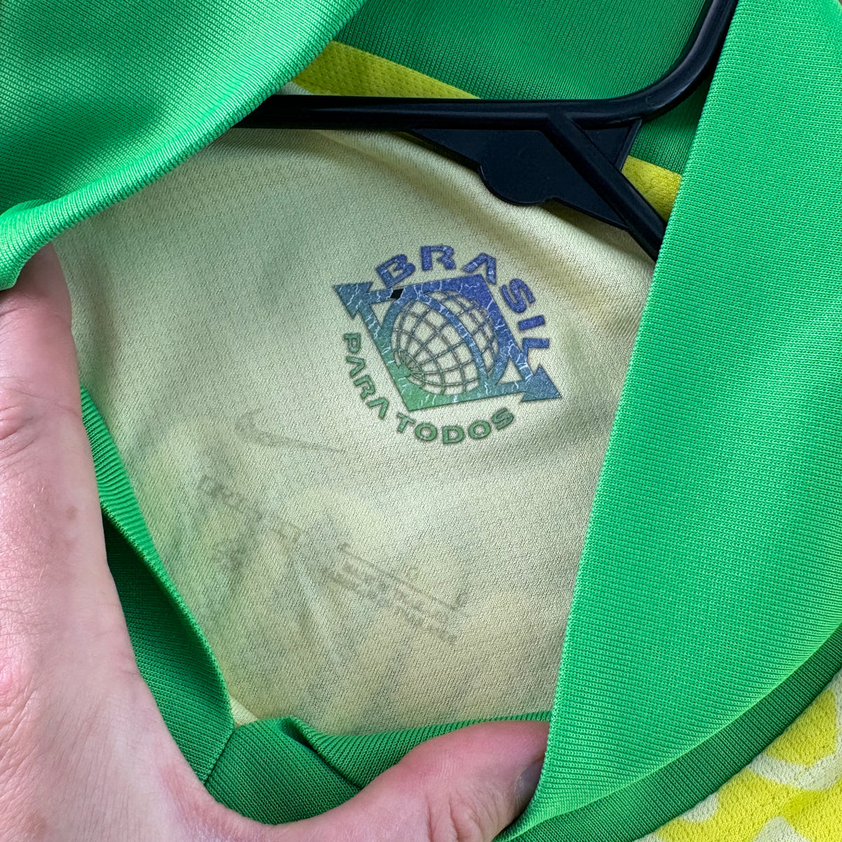 Vintage Nike 2022 Brazil Neymar Yellow Football Shirt - S