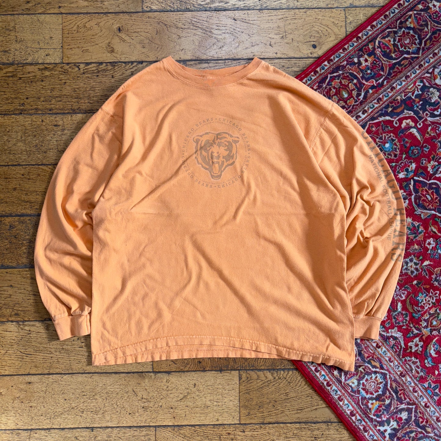 Vintage NFL Chicago Bears Orange Long Sleeve Graphic T-Shirt - XL