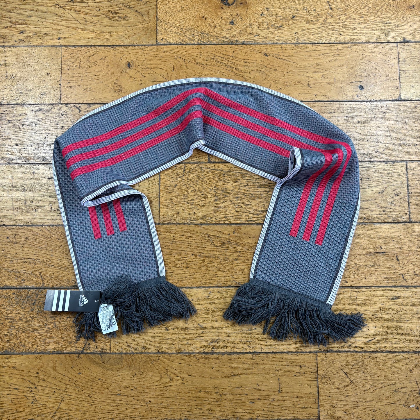 Vintage Benfica Footballl Grey Adidas Scarf