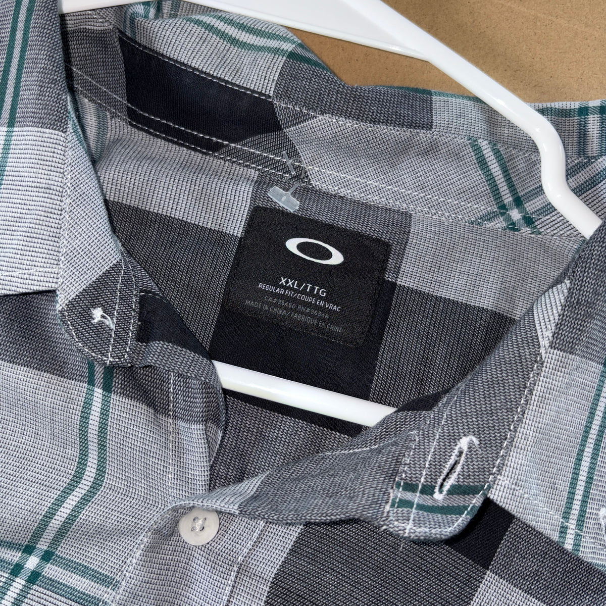 Oakley Black Grey Check Plaid Shirt - 2XL