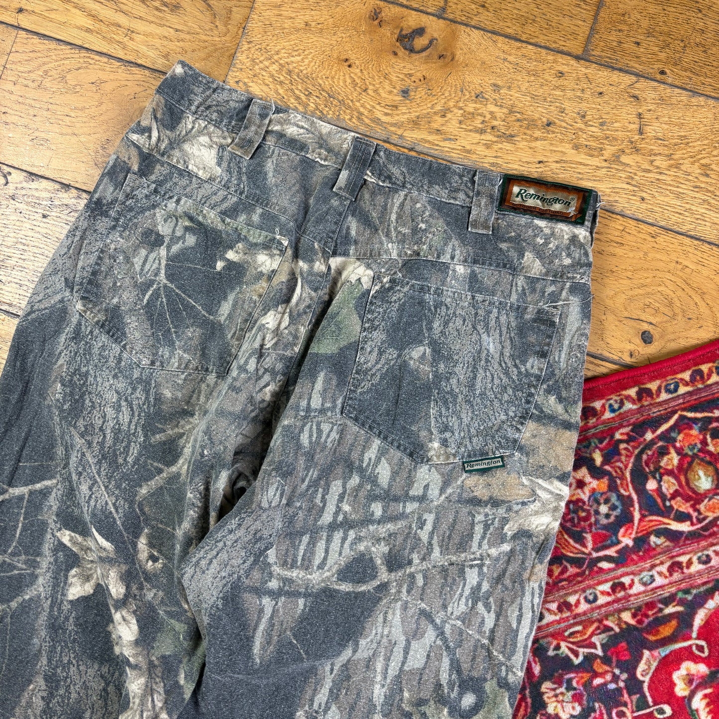Vintage Real Tree Camo Green Hunting Workwear Trousers - 30
