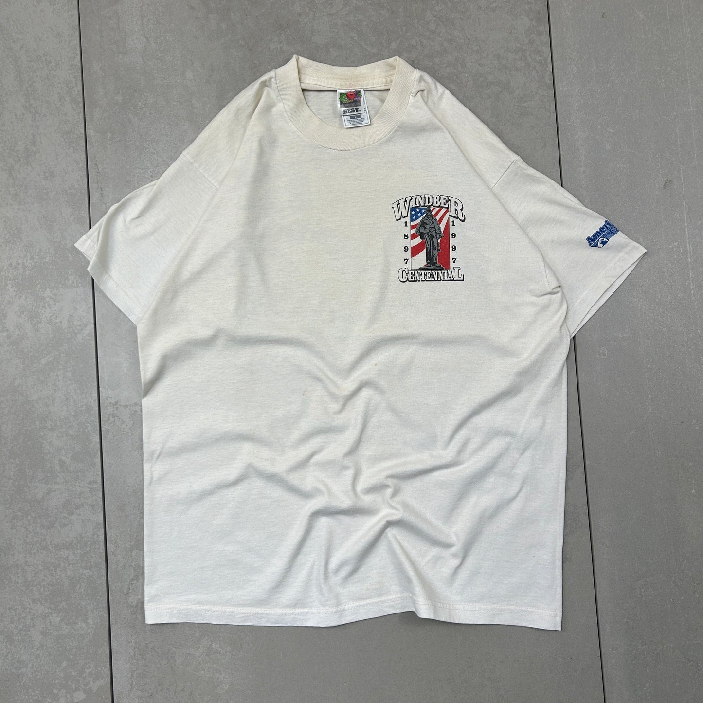 Vintage 1997 Single Stitch Graphic White T-Shirt - M