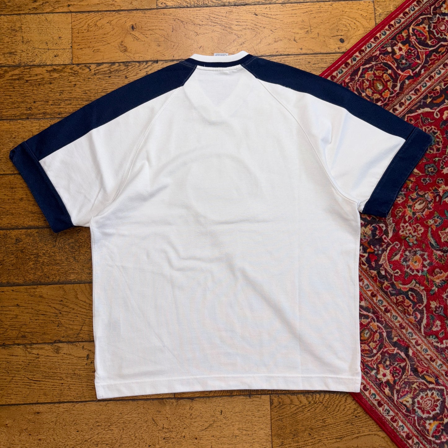 Vintage 90s Nike Basketball White Navy Embroidered T-Shirt - L