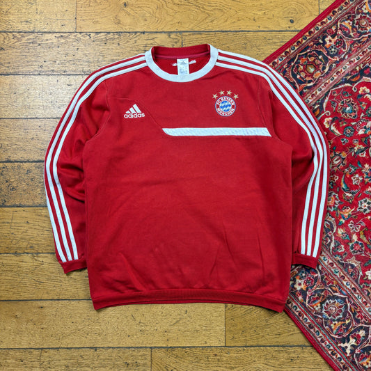 Vintage Adidas Bayern Munich Red Embroidered Sweatshirt - XL