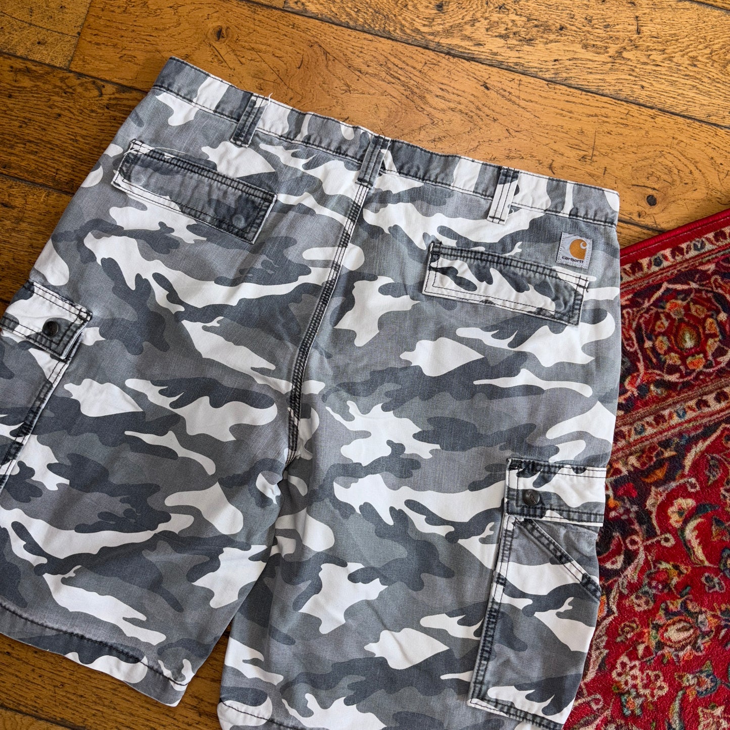 Vintage Carhartt Workwear Camo Baggy Carpenter Grey Shorts - 40