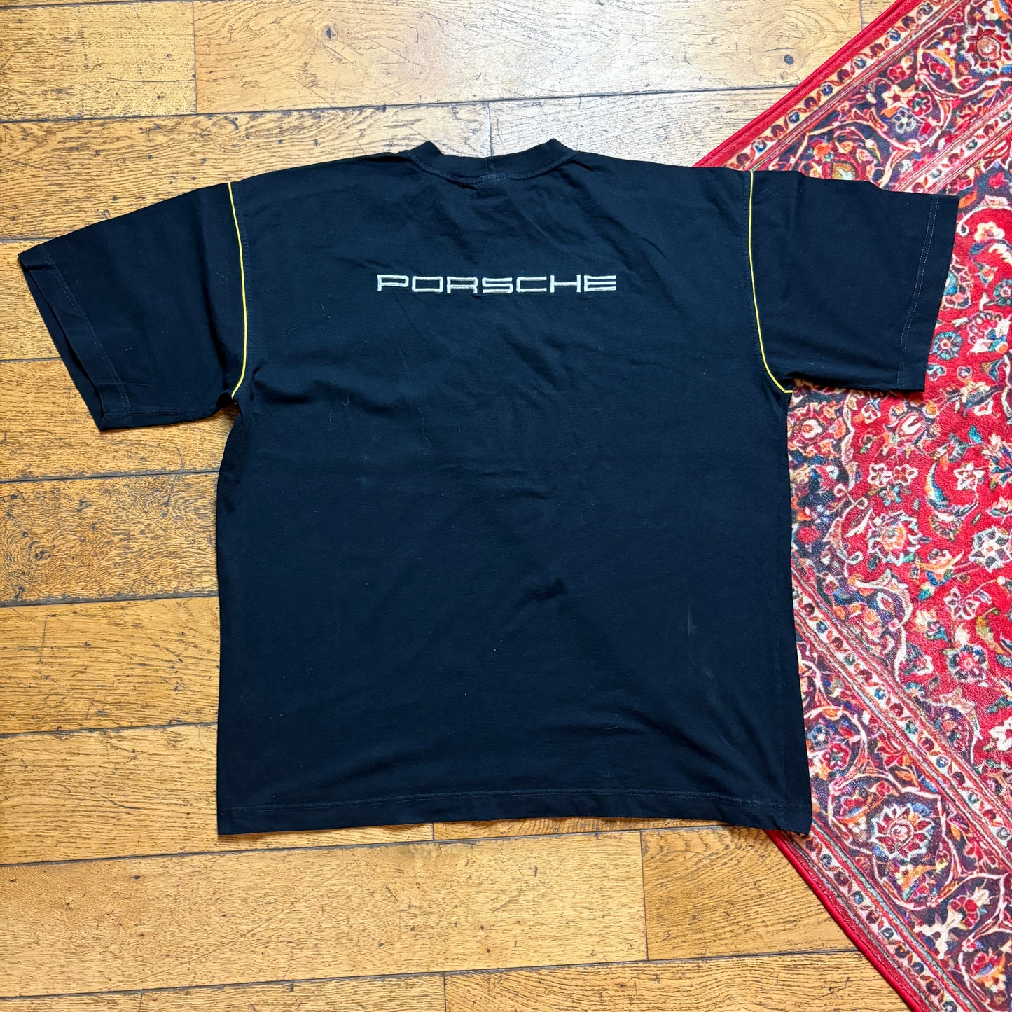 Vintage Porsche Black Embroidered Graphic T-Shirt - L