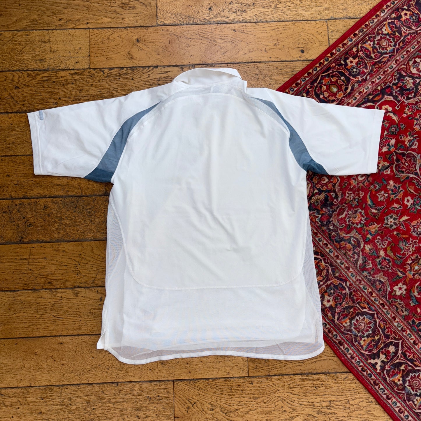 Vintage Y2K Nike Court White Double Layer Polo Shirt - M