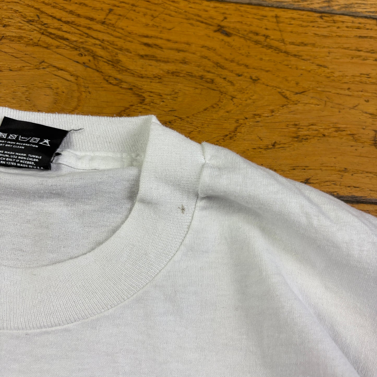 Vintage 1989 Friends White Funny Single Stitch Graphic T-Shirt - M