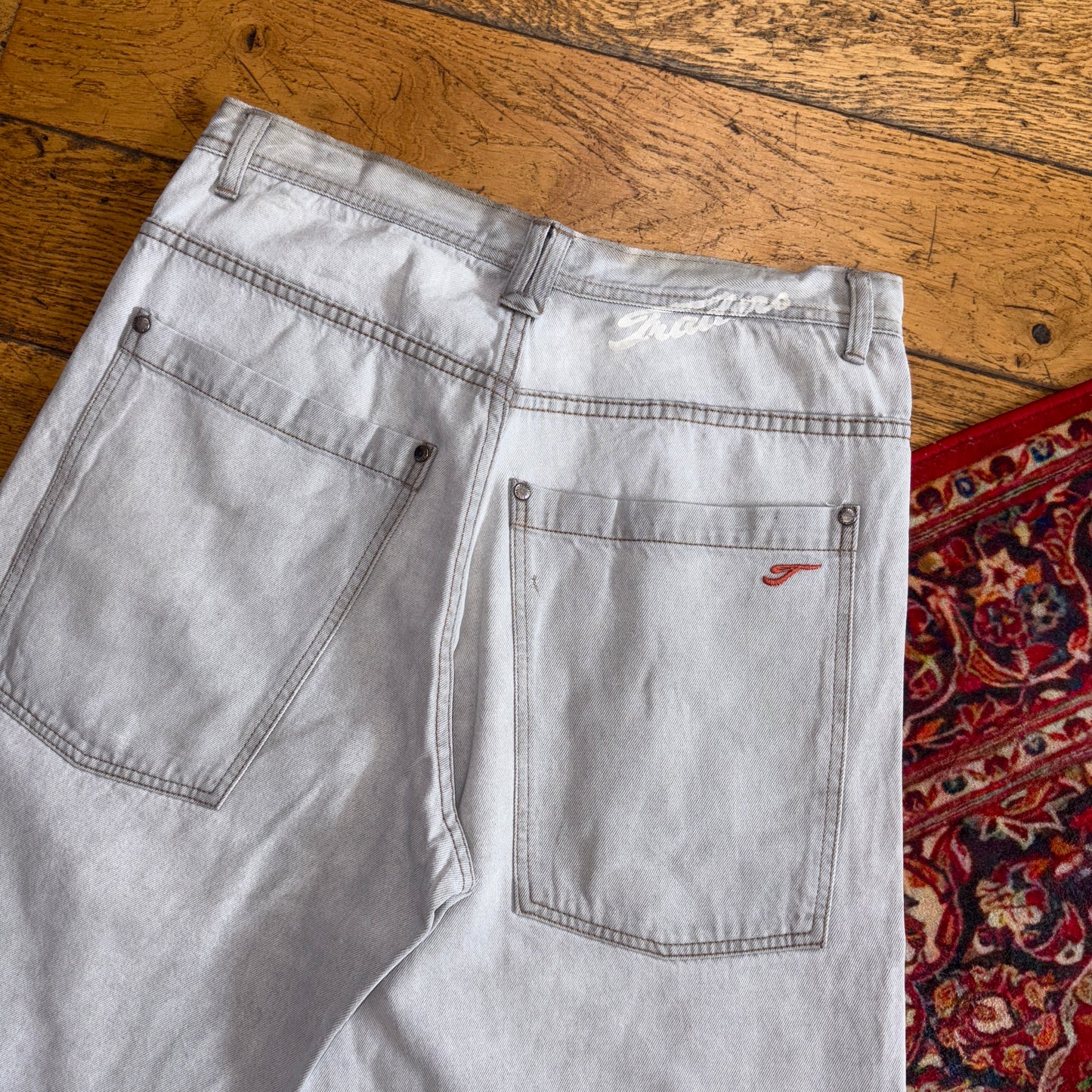Vintage Traders Embroidered Hip Hop Grey Baggy Shorts Jorts - 32