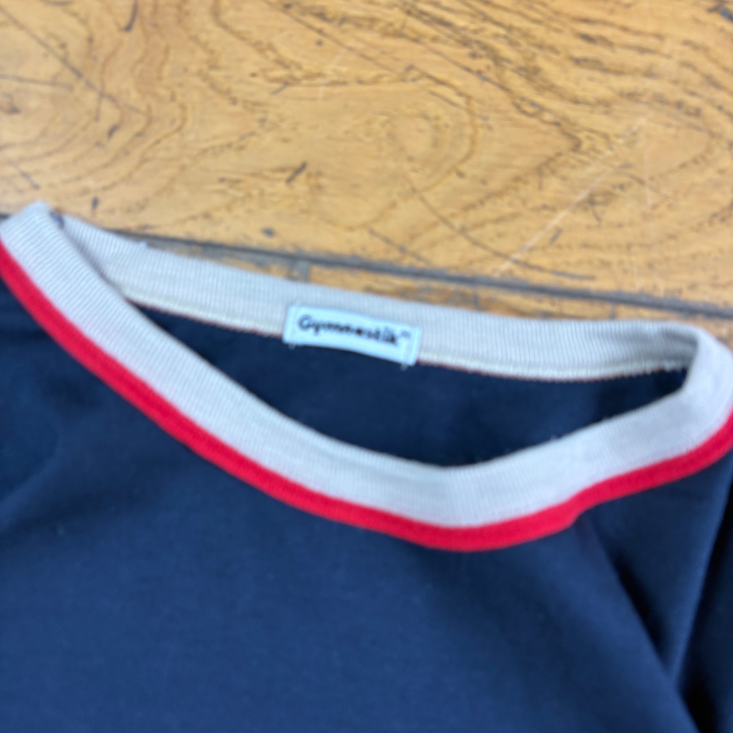 Vintage 90s Navy Raglan Graphic T-Shirt - S