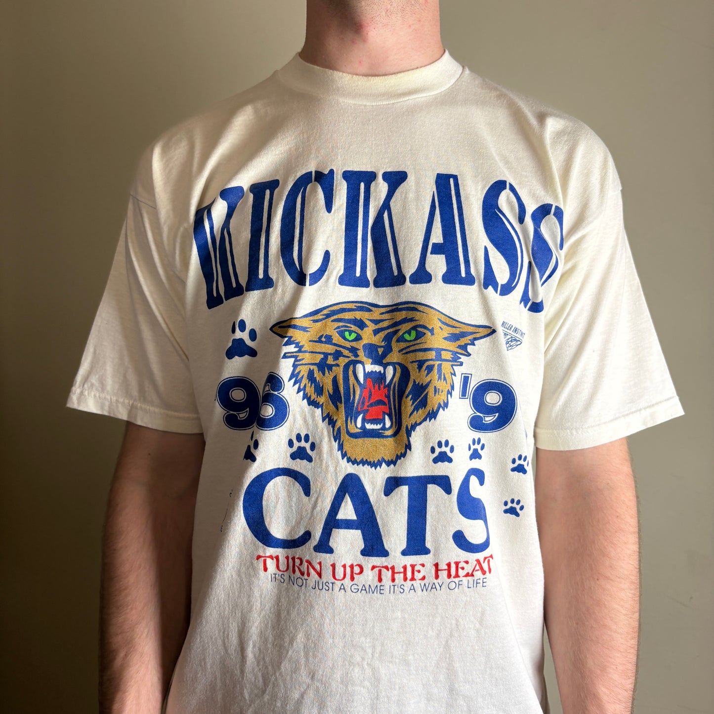 Vintage 1996 Kickass Cats White Basketball College Graphic T-Shirt - XL