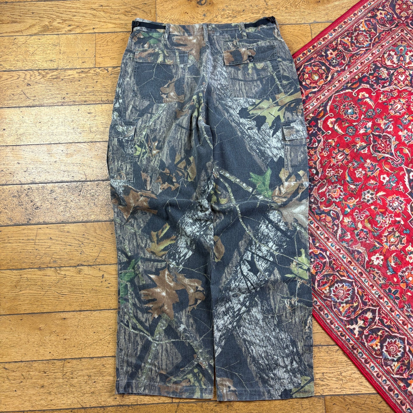 Vintage Real Tree Camo Green Hunting Workwear Trousers - 36