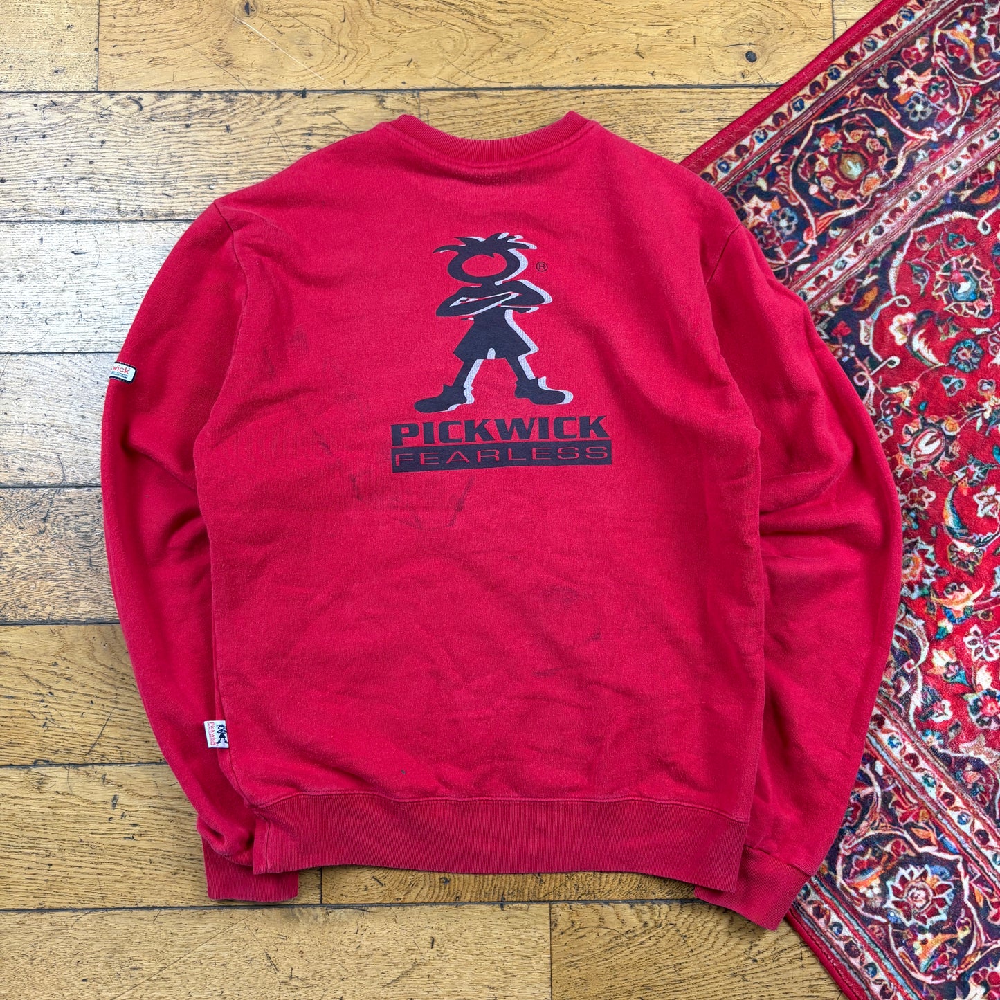 Vintage Pickwick Red Graphic Sweatshirt - M